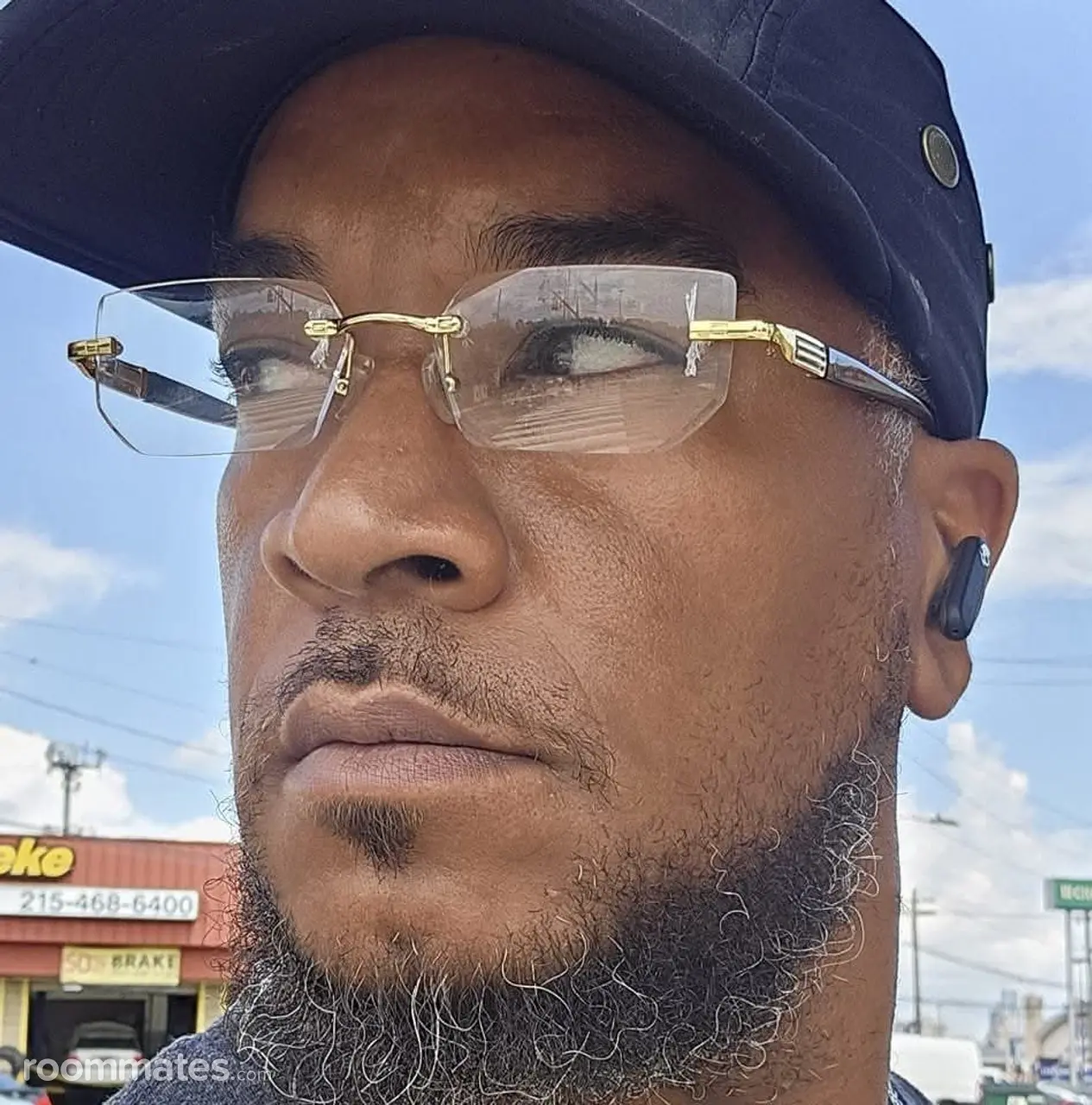 Profile photo 6 of 6