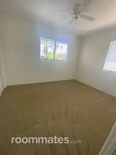 Room for rent in San Diego, CA $1300, townhouse