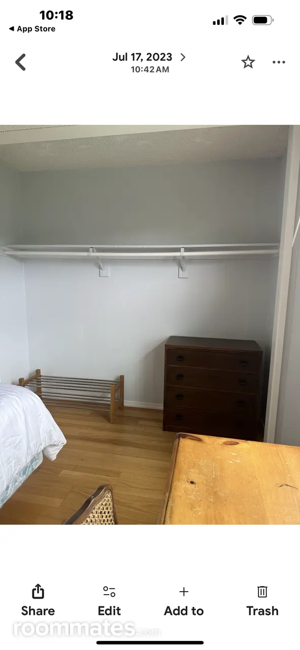 Profile photo 1 of 3