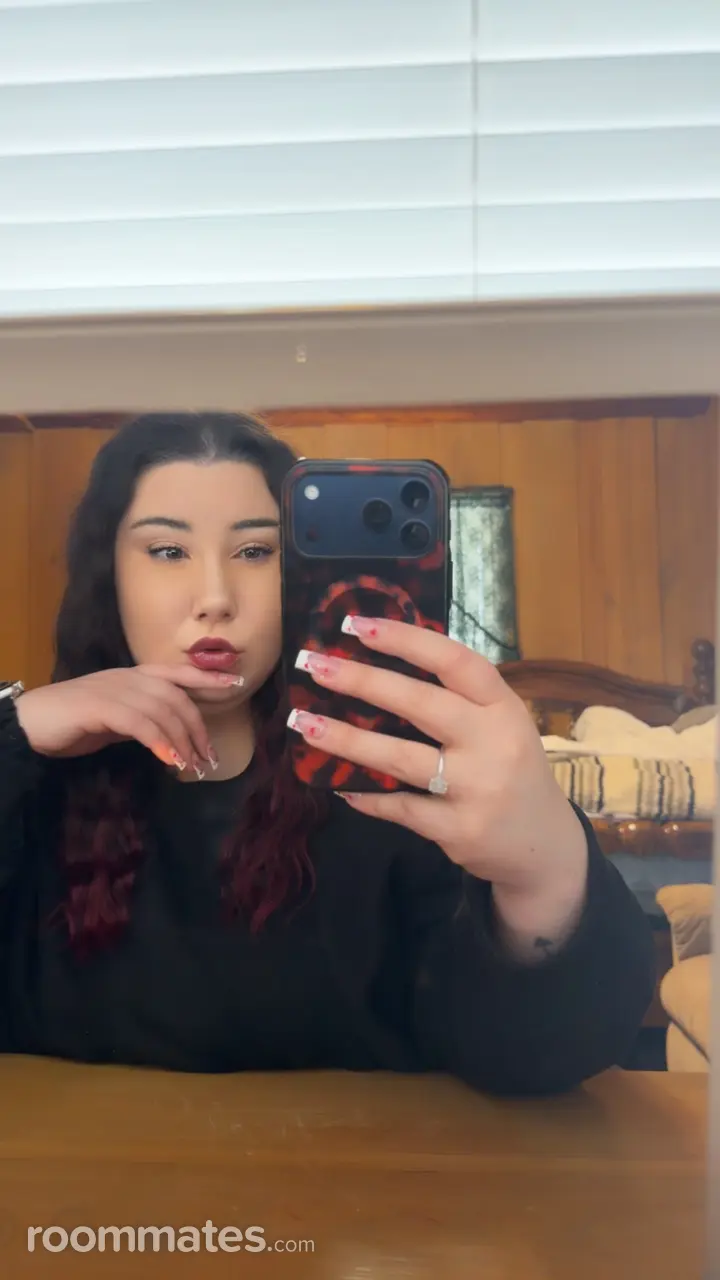 Profile photo 1 of 1