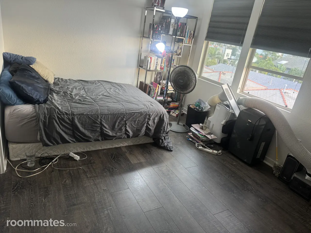 Profile photo 10 of 11