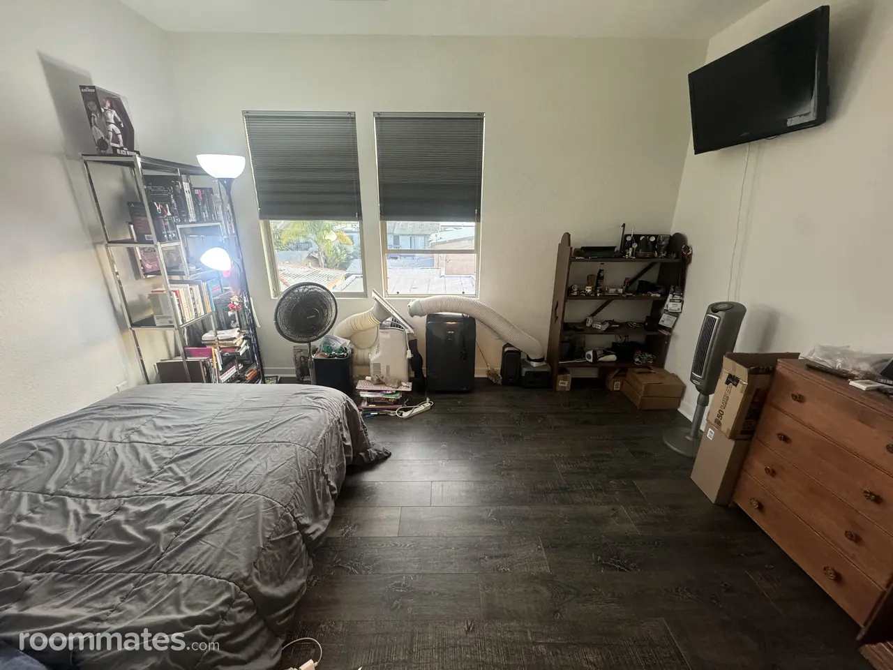 Profile photo 3 of 11