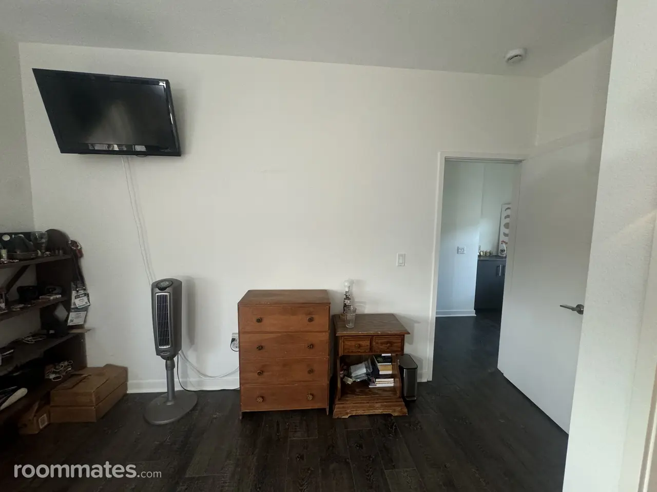 Profile photo 1 of 11