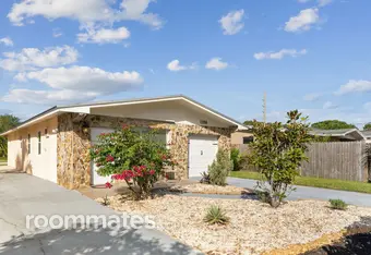 Room for rent in Stuart, FL $1100, house
