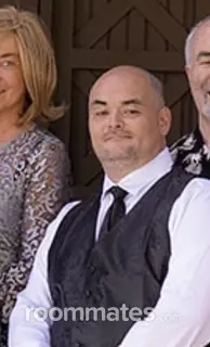 Roommate looking Sacramento, CA, $900