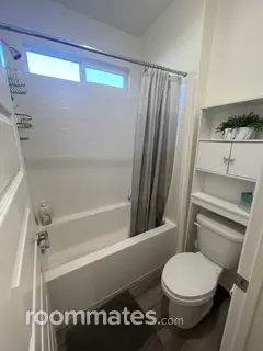 Room for rent in Murrieta, CA $1200, house