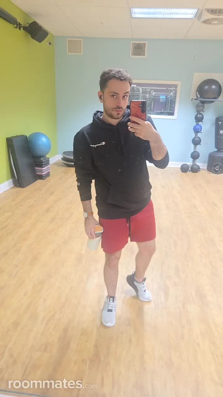 Profile photo 2 of 4