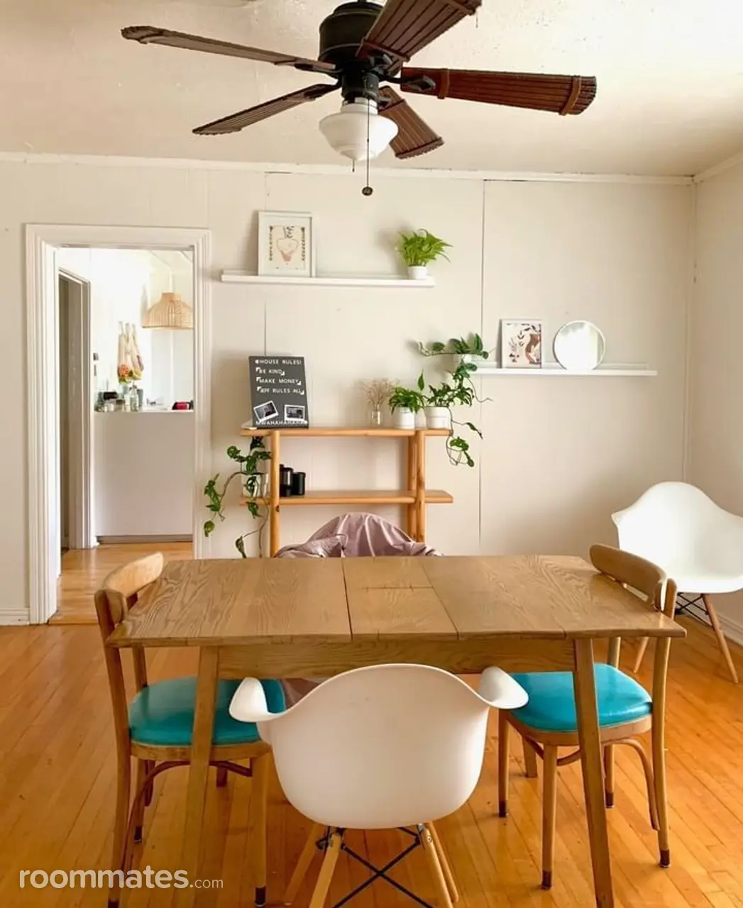 Profile photo 2 of 4