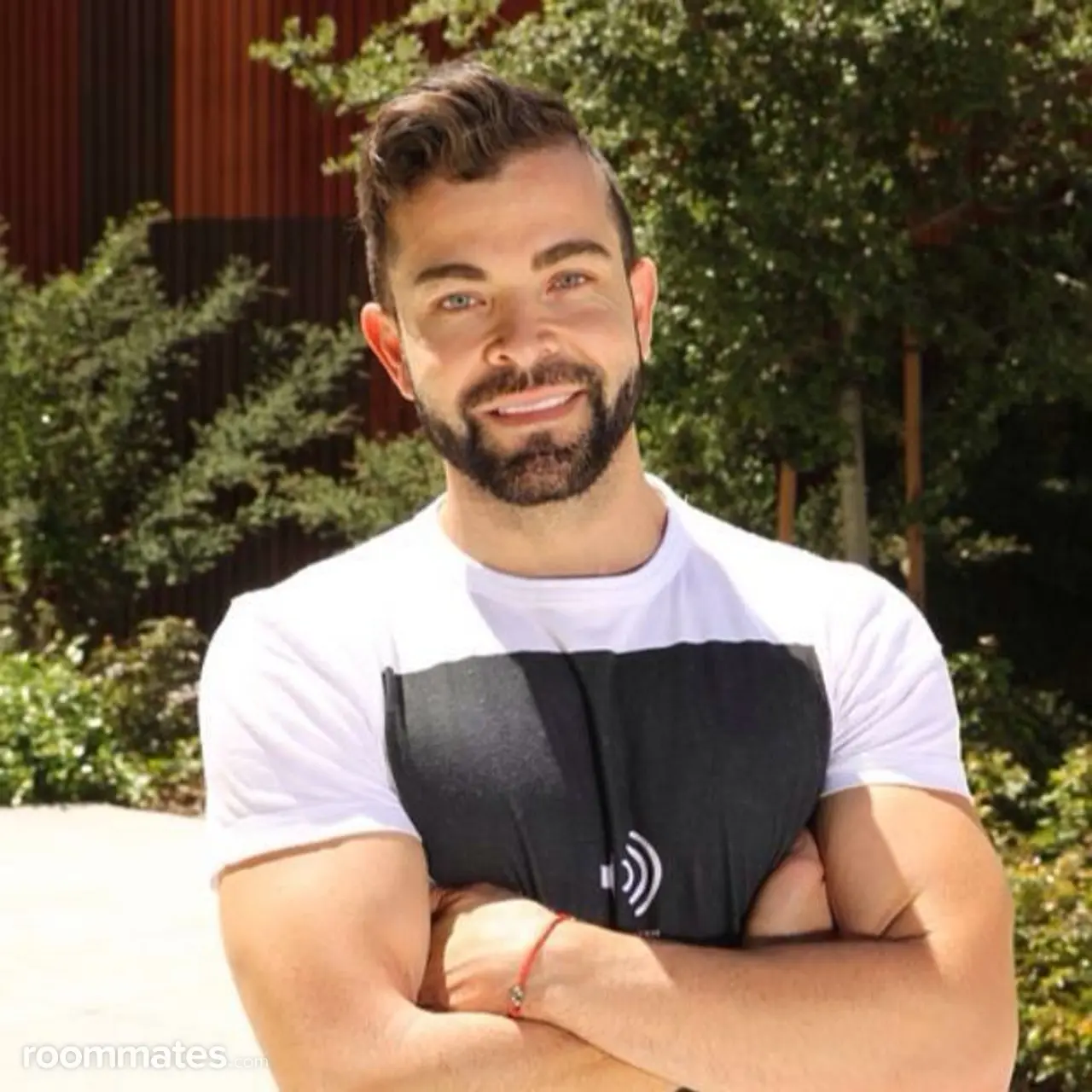 Profile photo 14 of 14