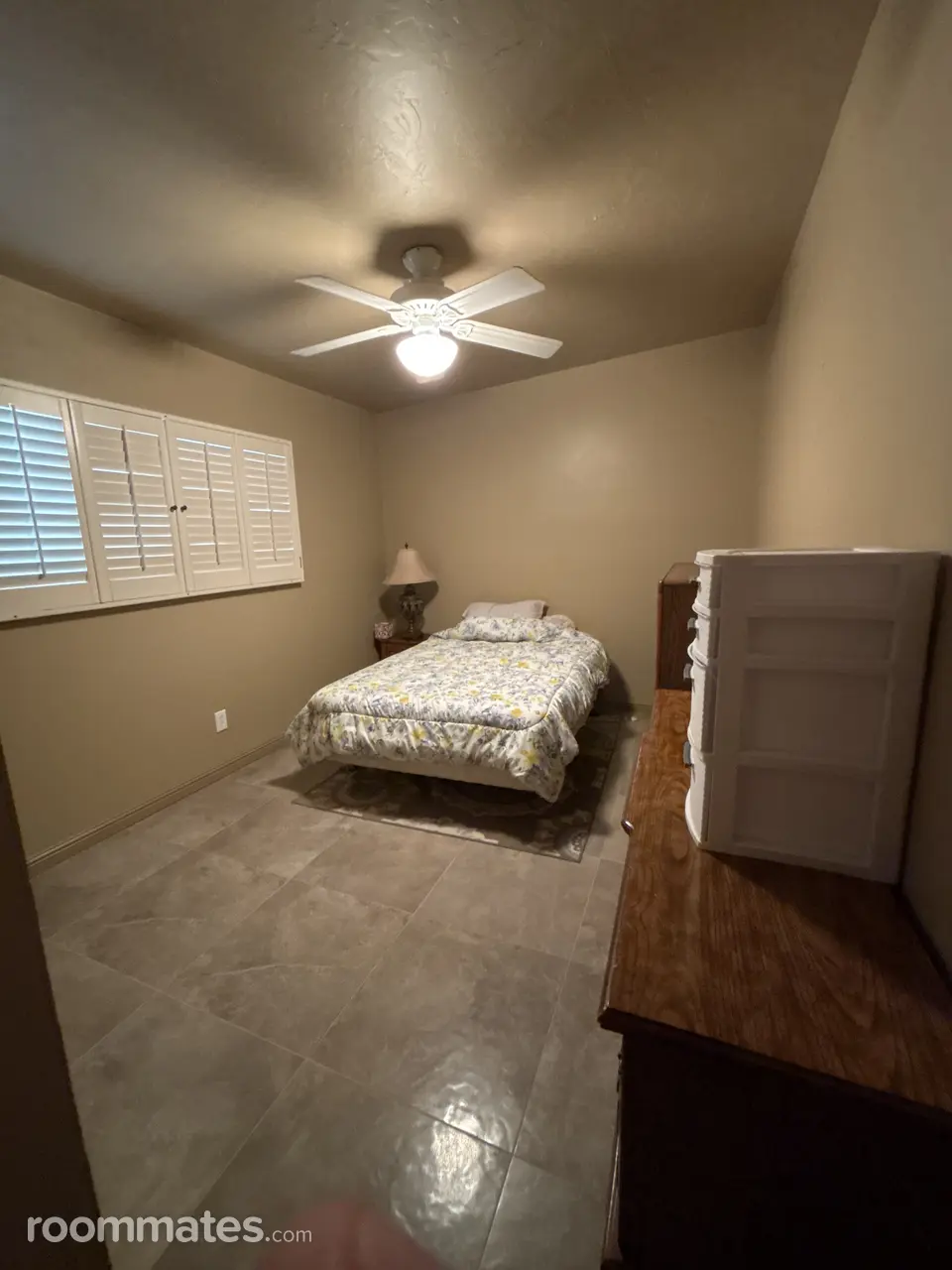 Profile photo 3 of 4