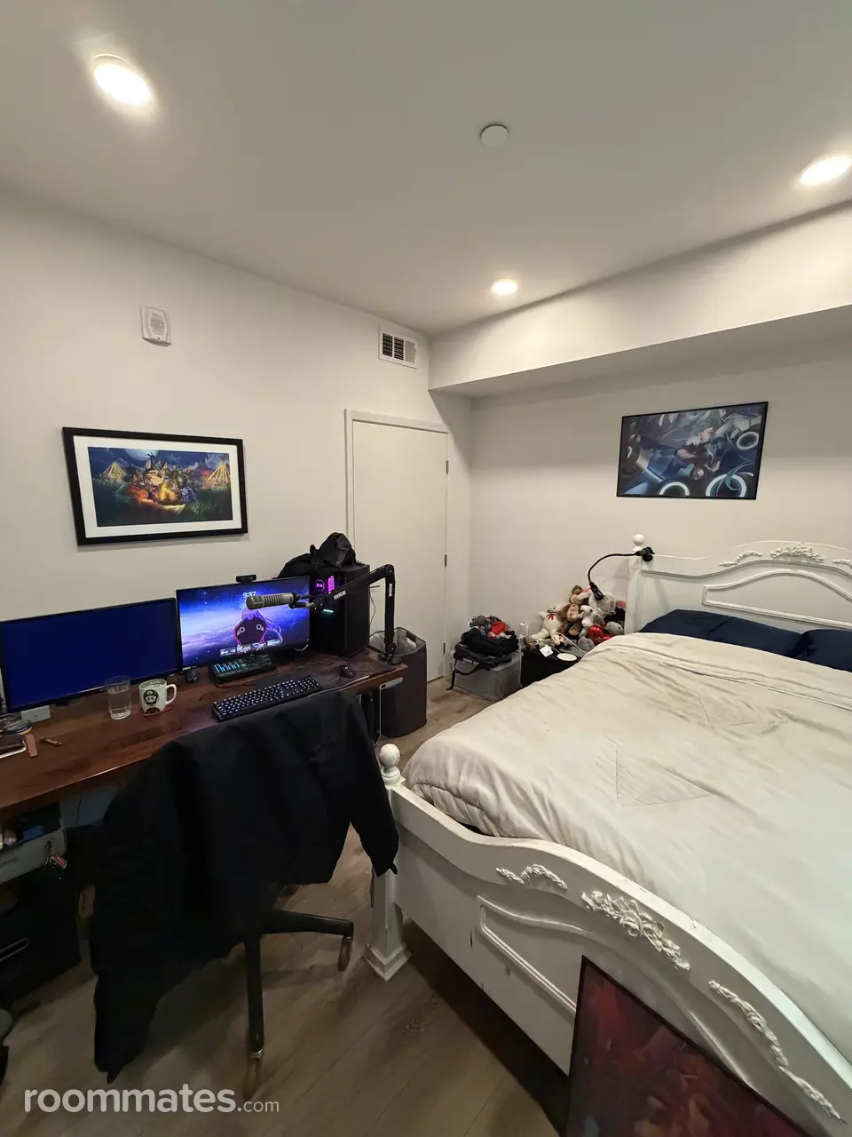 Profile photo 4 of 9