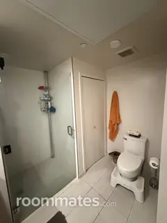 Room for rent in Los Angeles, CA $3000, house