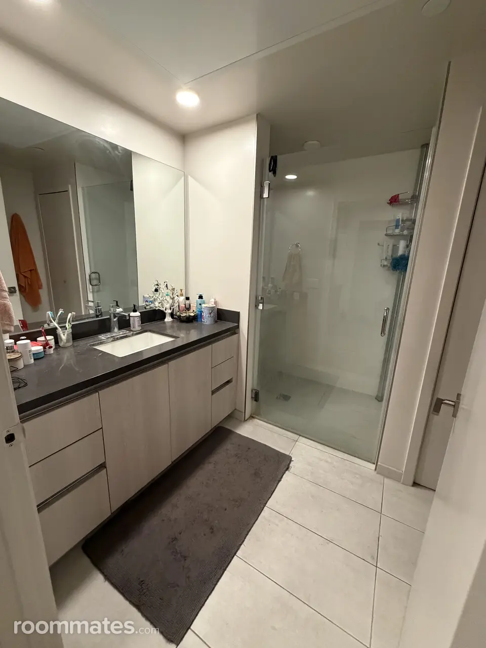 Profile photo 5 of 9