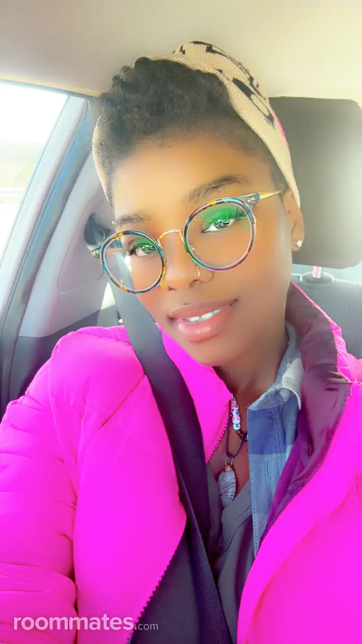 Profile photo 1 of 1