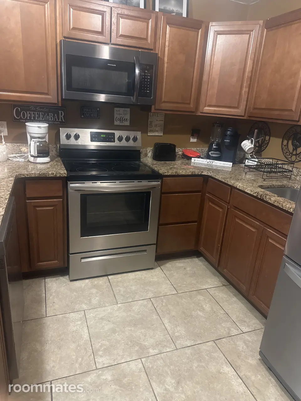 Profile photo 3 of 8