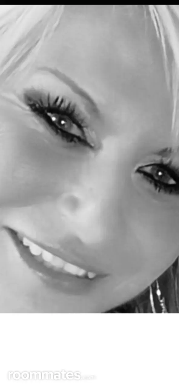 Profile photo 8 of 8