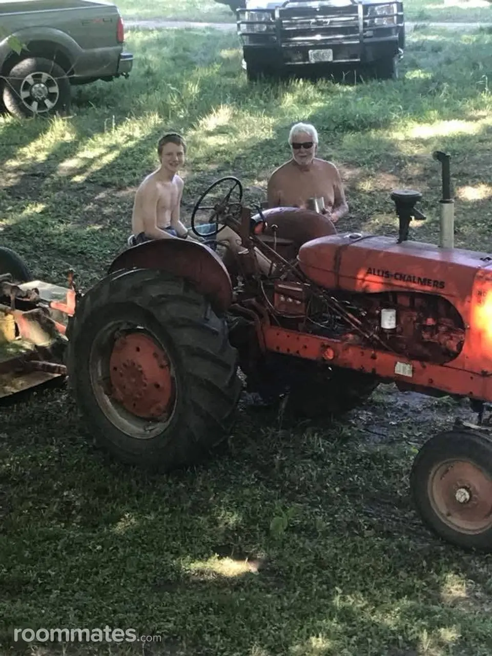 Profile photo 2 of 3