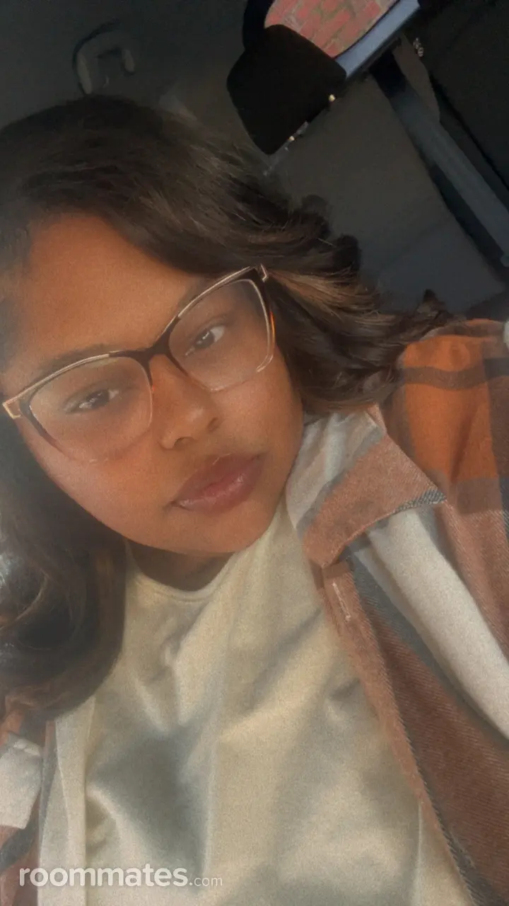 Profile photo 3 of 3