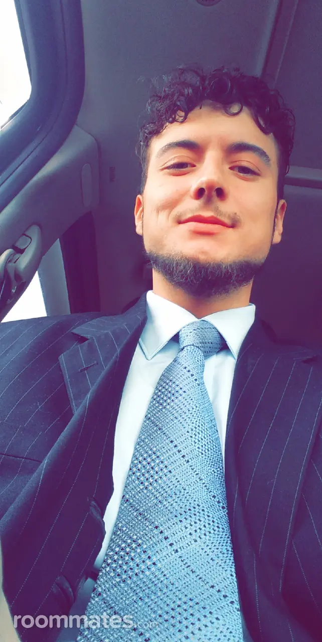 Profile photo 1 of 1