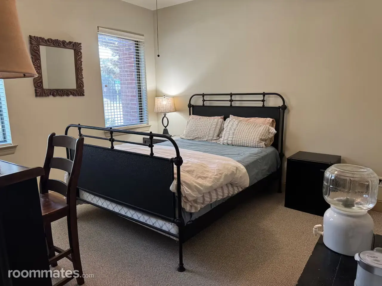 Profile photo 2 of 11