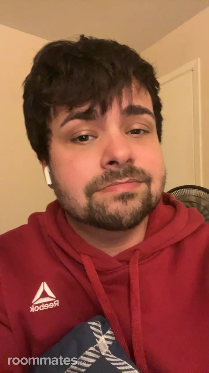 Profile photo 1 of 1