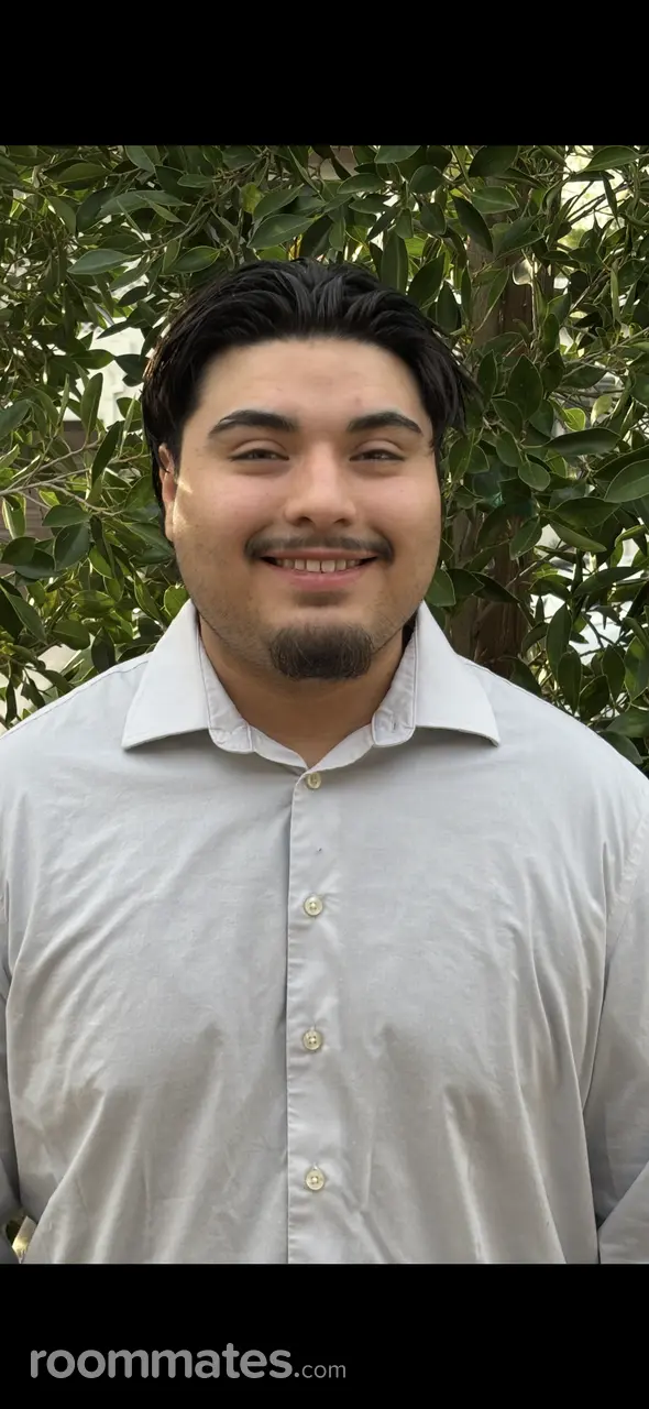 Profile photo 1 of 1