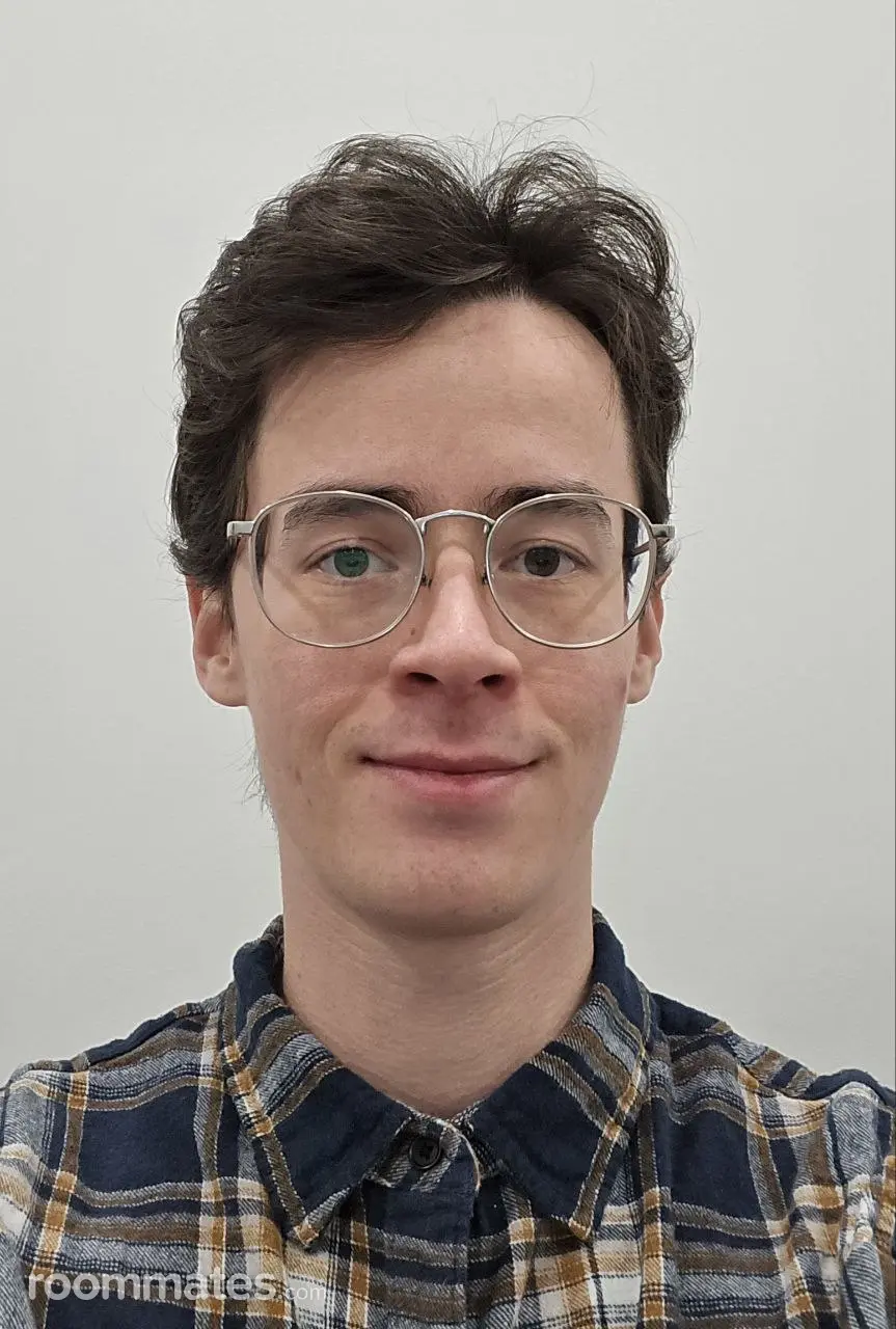 Profile photo 1 of 1