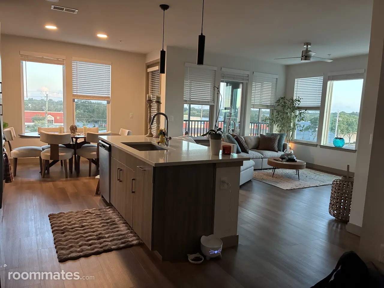 Profile photo 4 of 11