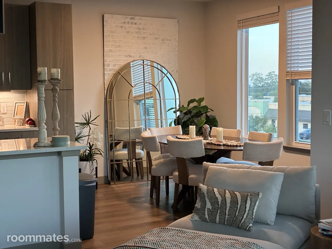 Profile photo 2 of 11