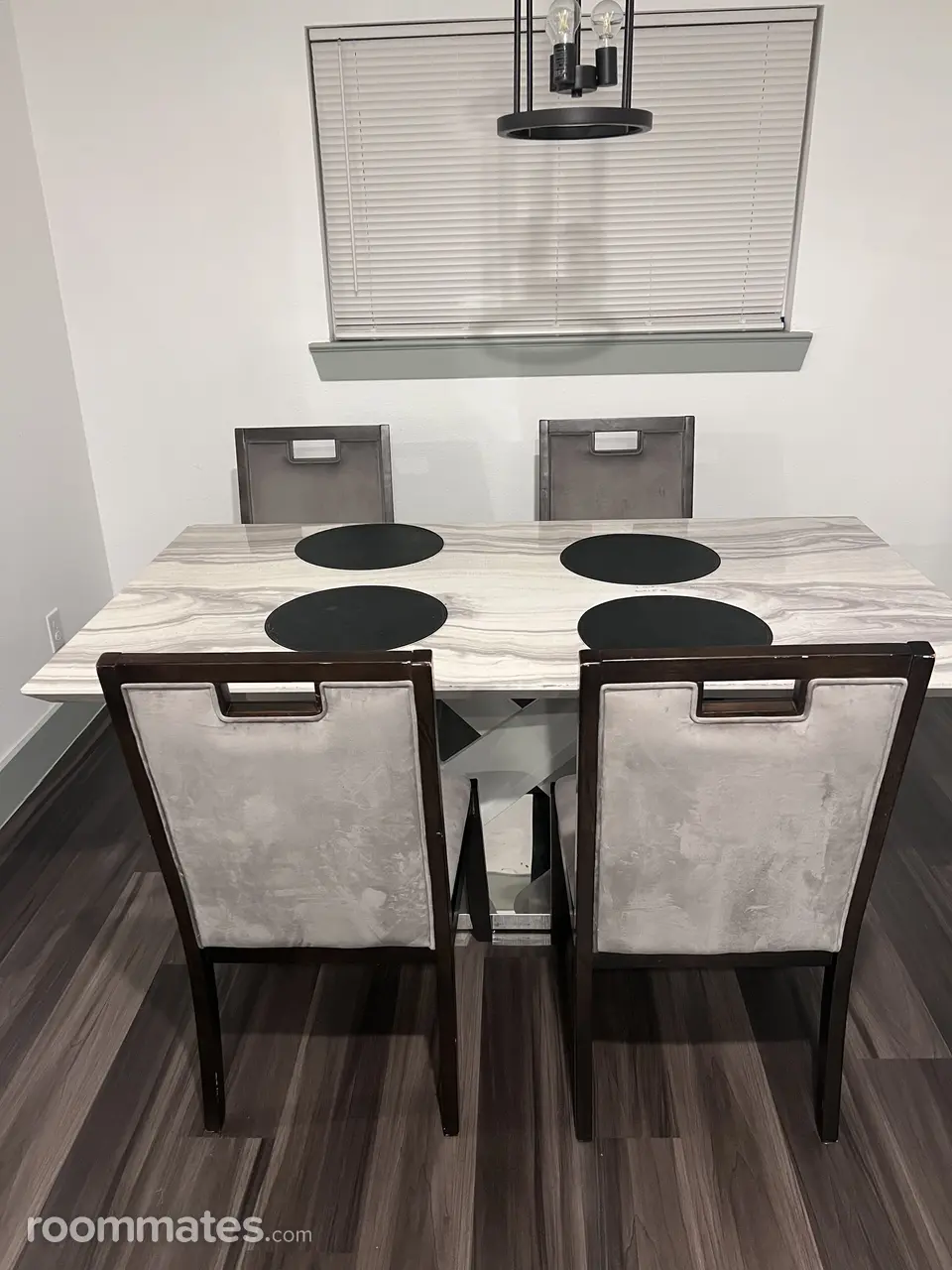 Profile photo 4 of 11