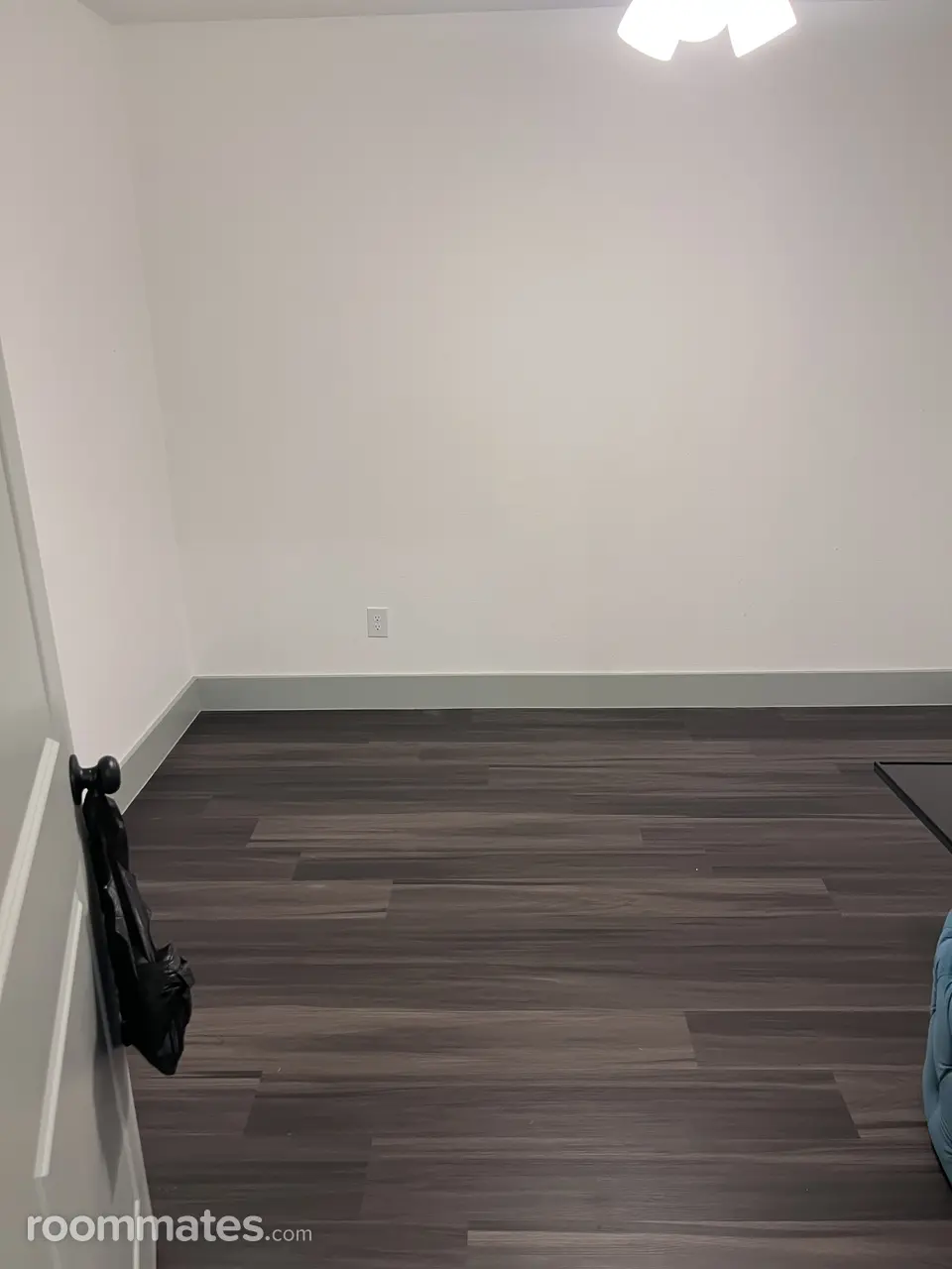 Profile photo 1 of 11