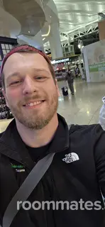 Roommate looking Puyallup, WA, $1000