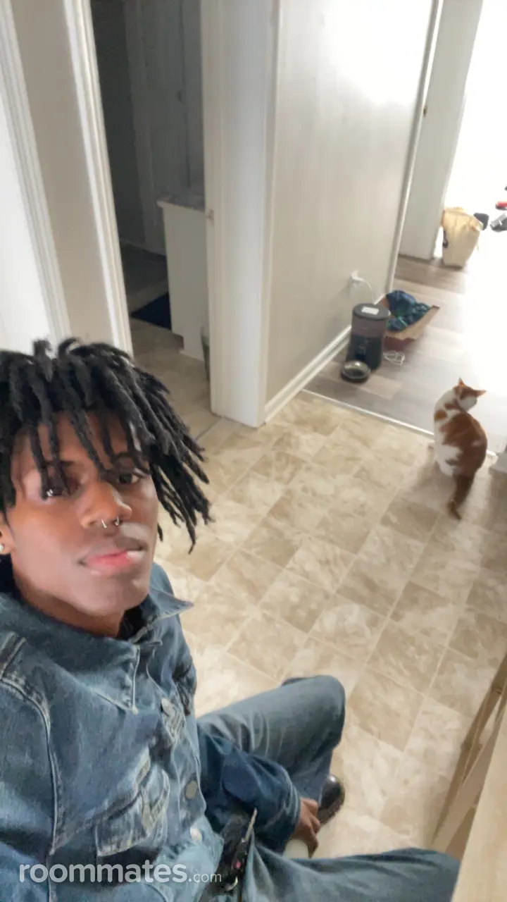 Profile photo 3 of 5