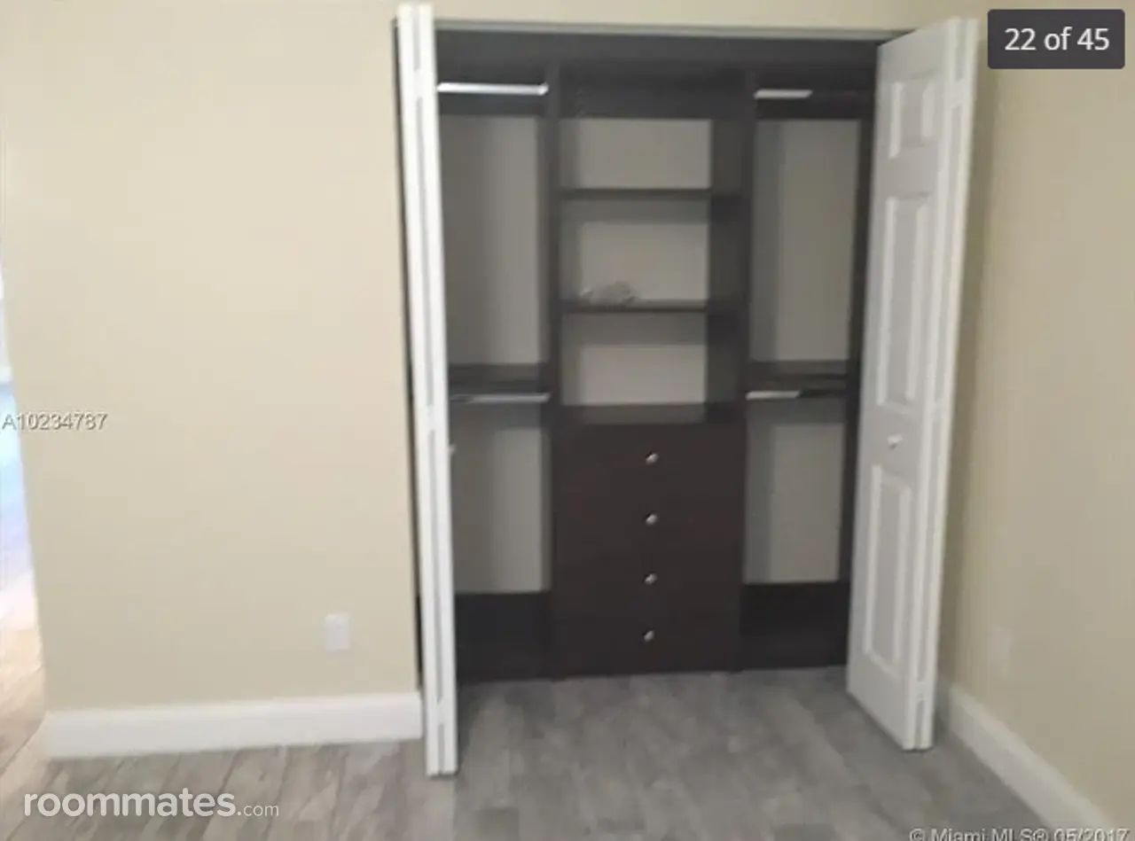 Profile photo 2 of 8