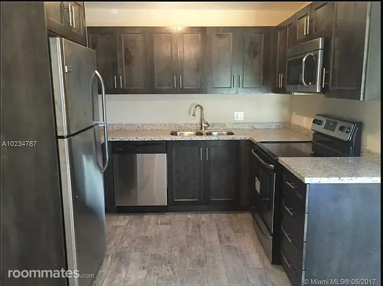 Profile photo 6 of 8