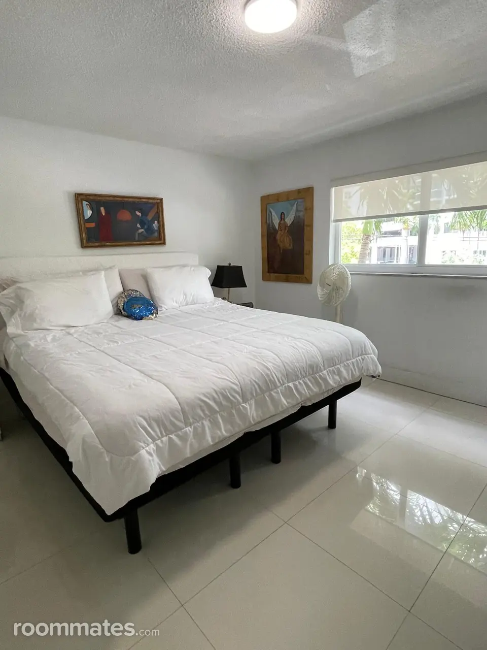 Profile photo 2 of 4