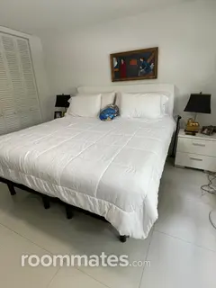 Room for rent in North Bay Village, FL $1200, apartment