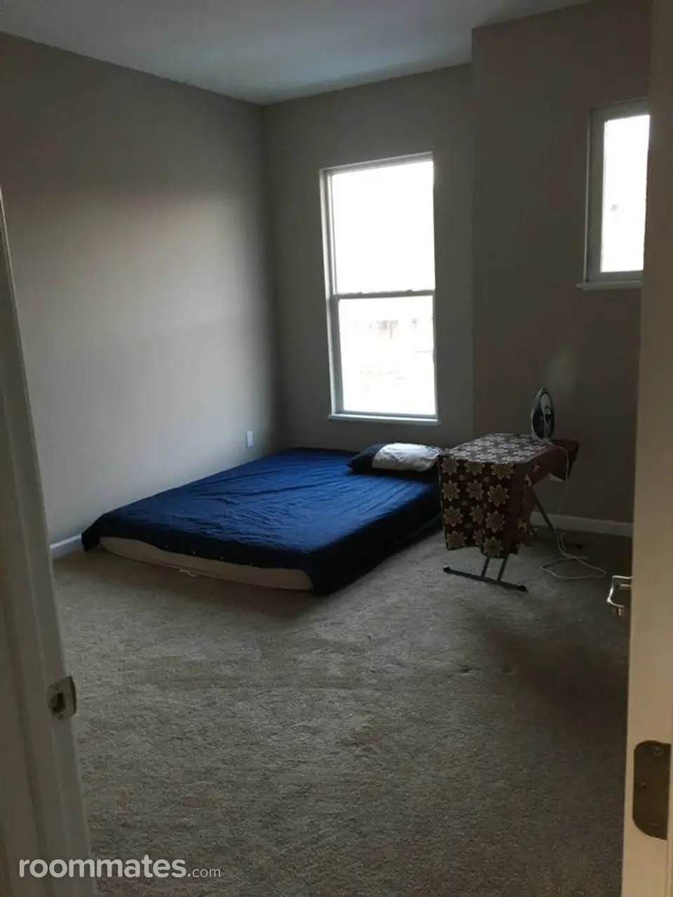 Profile photo 7 of 10