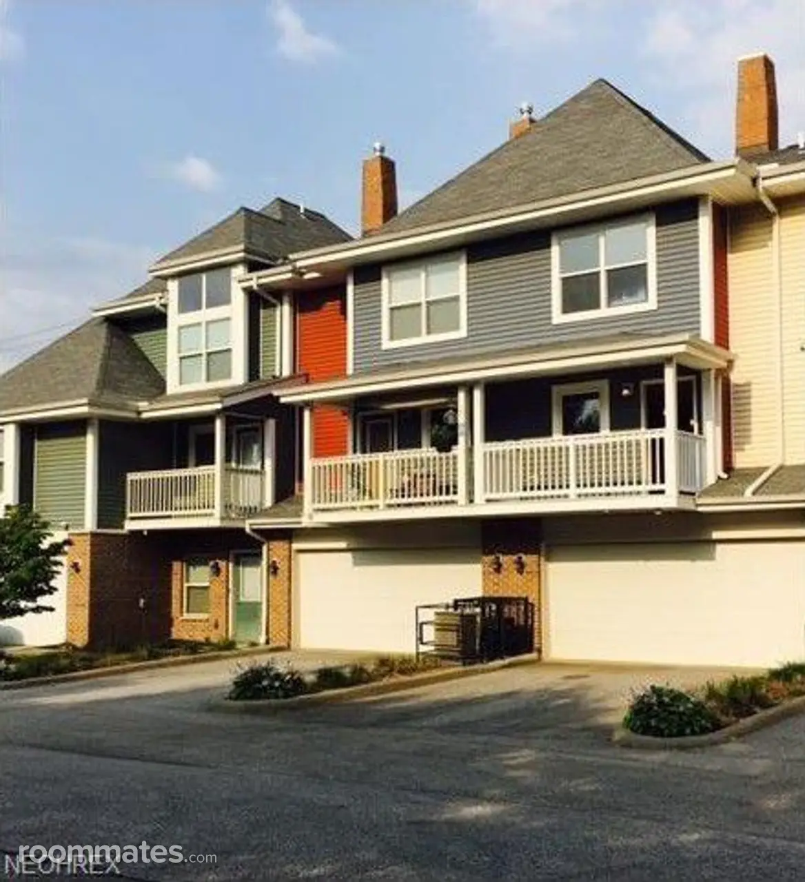 Profile photo 6 of 10