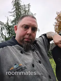 Roommate looking Mill Creek East, WA, $2000