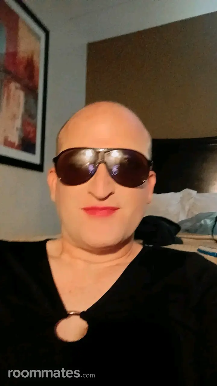 Profile photo 3 of 10