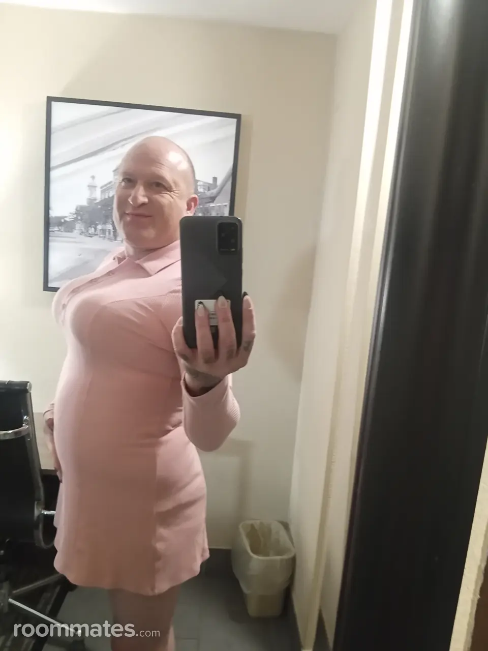 Profile photo 1 of 10