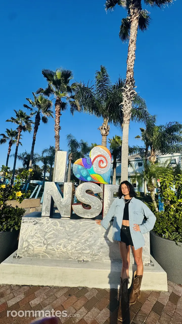 Profile photo 2 of 7