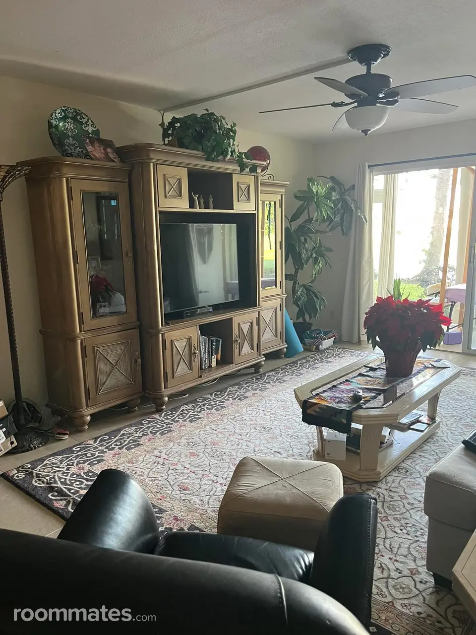 Profile photo 3 of 9