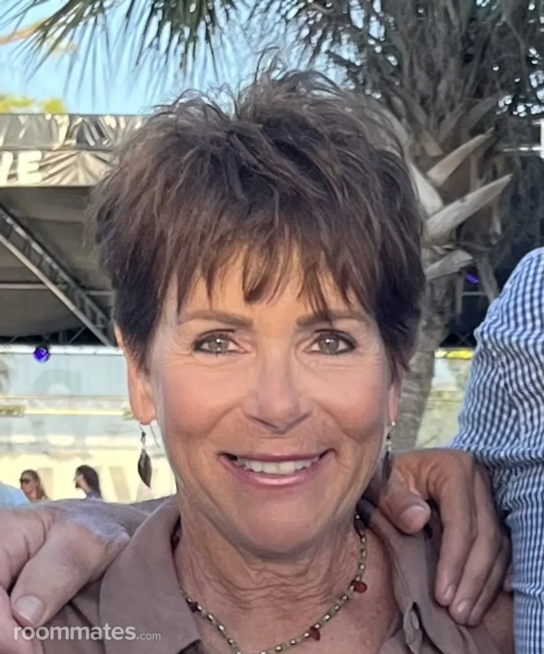 Profile photo 9 of 9