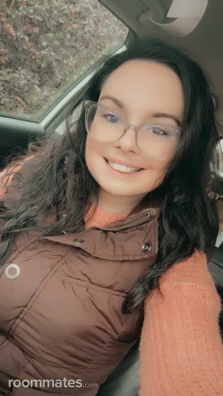 Profile photo 1 of 1