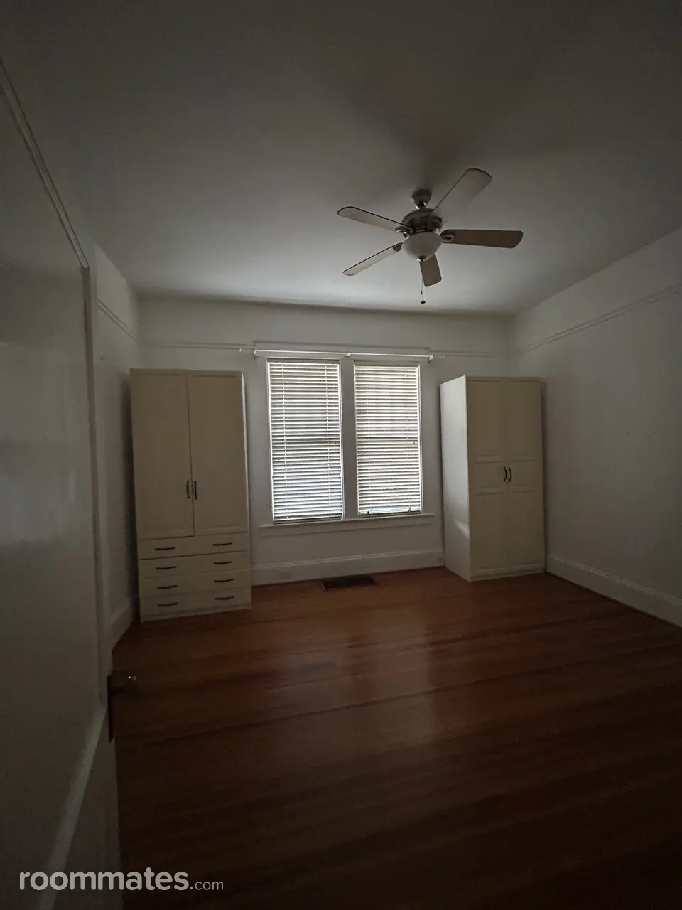 Profile photo 1 of 9