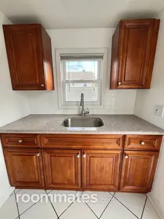 Room for rent in Cranston, RI $1650, apartment