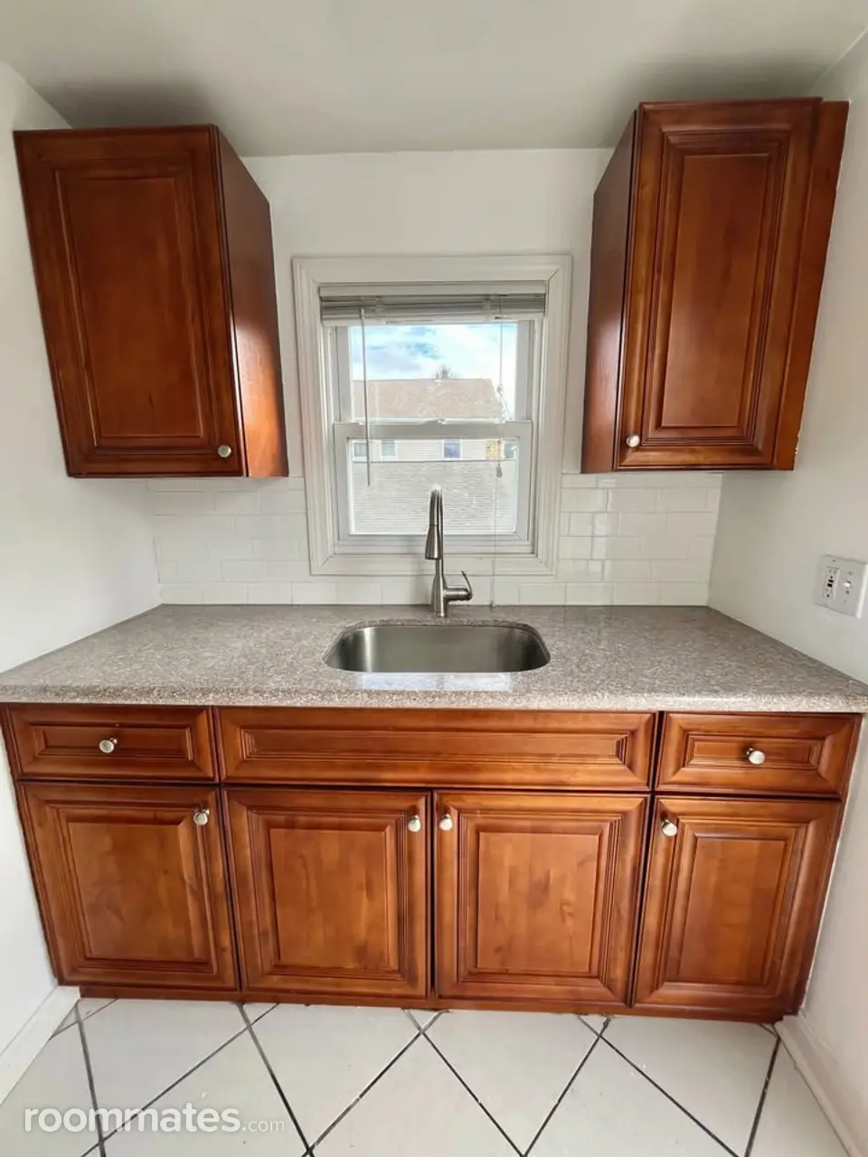 Profile photo 6 of 6