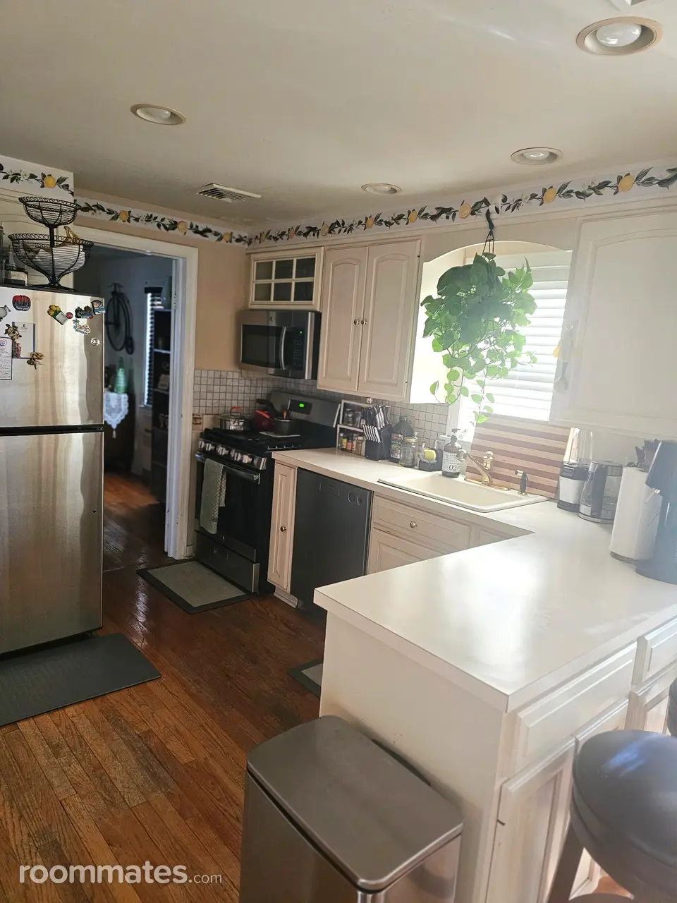 Profile photo 2 of 8